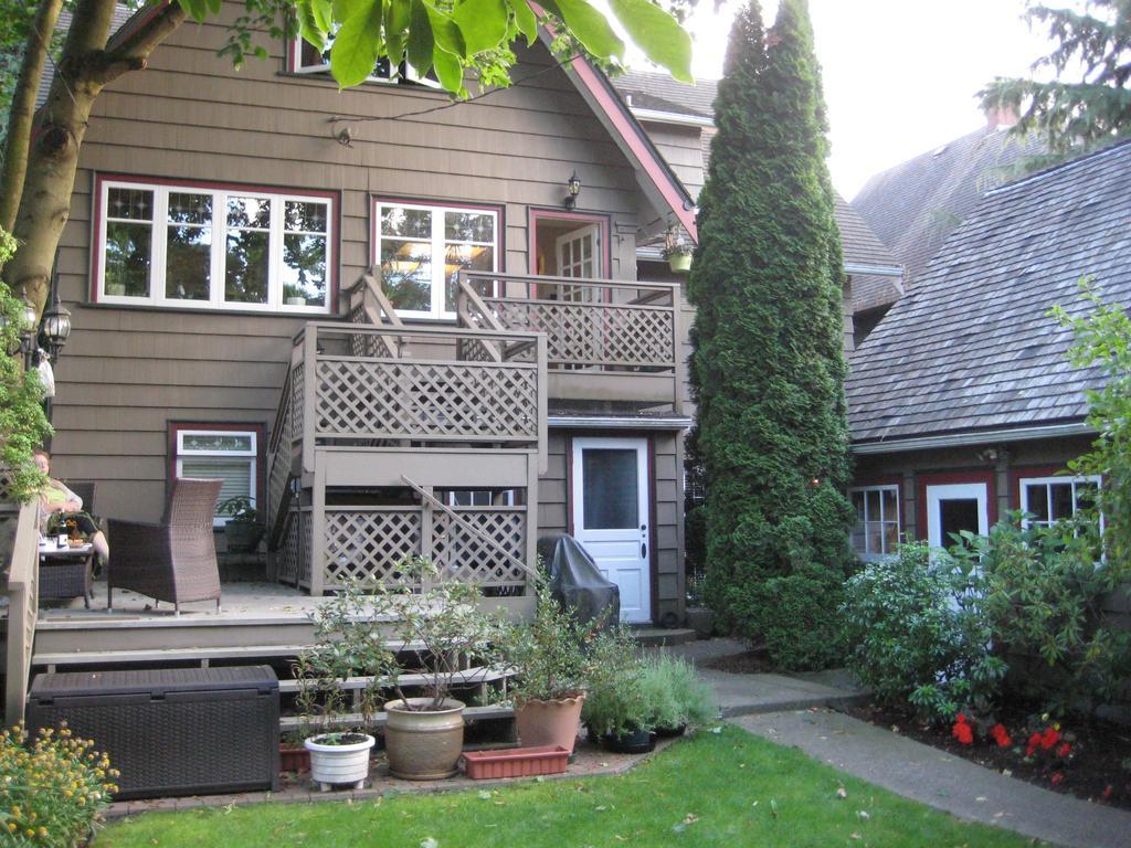 Point Grey Guest House Vancouver Zewnętrze zdjęcie